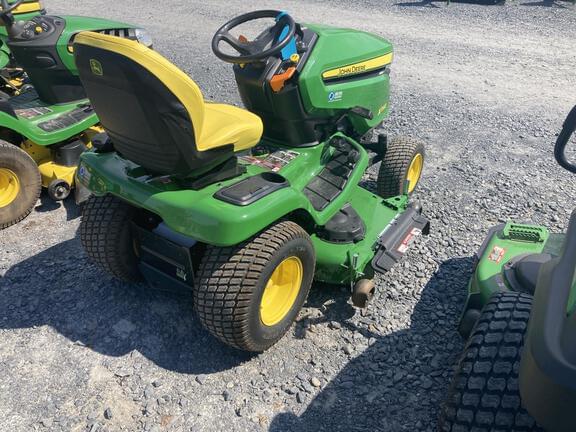 Image of John Deere X390 equipment image 2