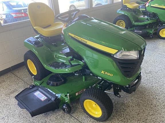 Image of John Deere X390 Image 1