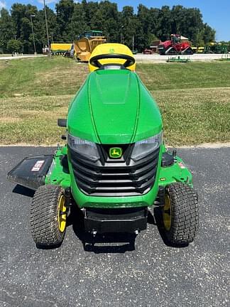 Image of John Deere X390 equipment image 1