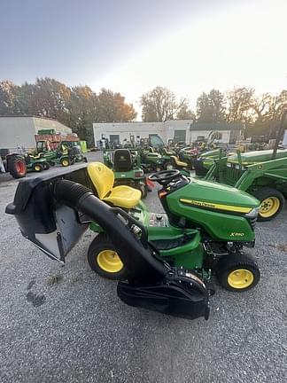 Image of John Deere X390 equipment image 2