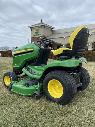 Image of John Deere X390 equipment image 1