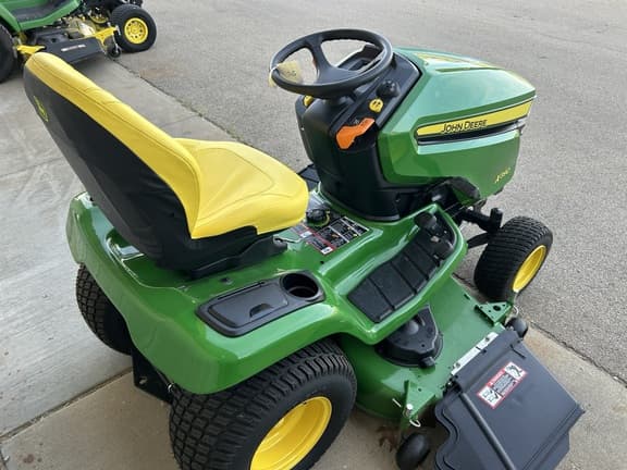 Image of John Deere X390 equipment image 2