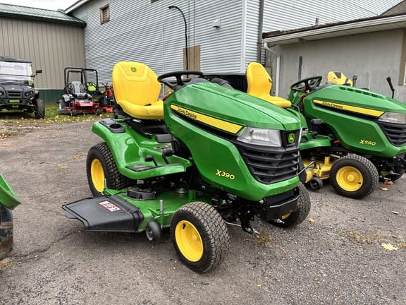 2024 John Deere X390 Equipment Image0