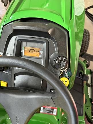 Image of John Deere X394 equipment image 3