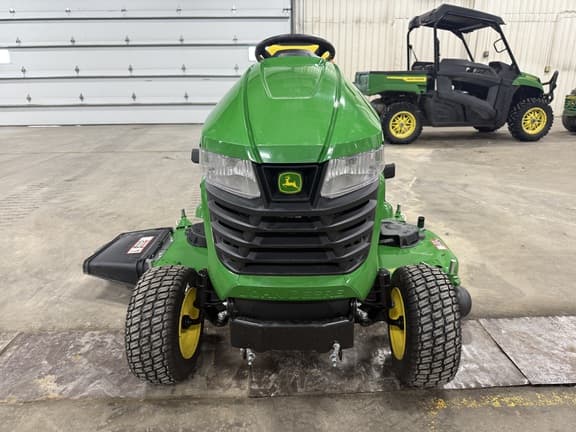 Image of John Deere X570 equipment image 2