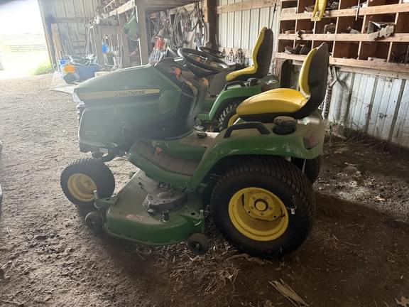 Image of John Deere X570 equipment image 4