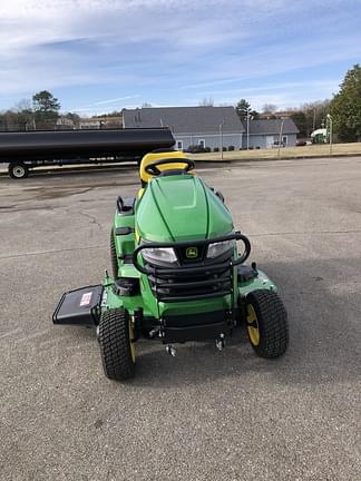 Image of John Deere X570 equipment image 3