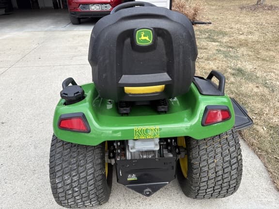 Image of John Deere X570 equipment image 3