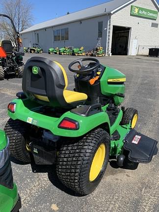 Image of John Deere X570 equipment image 2