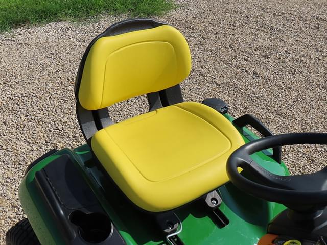 Image of John Deere X570 equipment image 2