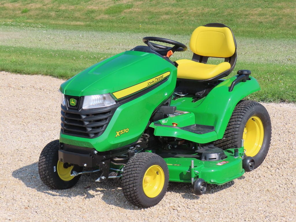 2024 John Deere X570 Equipment Image0
