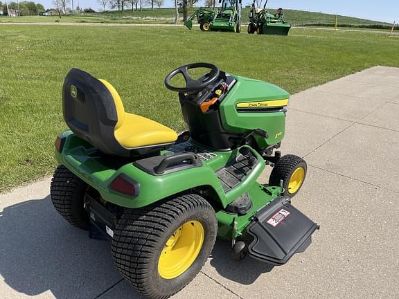 Image of John Deere X570 equipment image 4