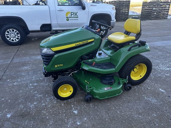 Main image John Deere X570