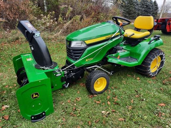 Image of John Deere X570 equipment image 1