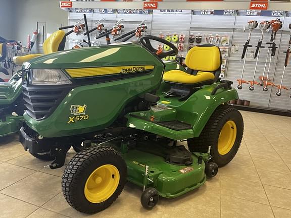 Image of John Deere X570 Image 0