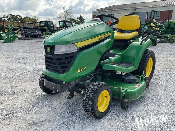 Image of John Deere X570 equipment image 1