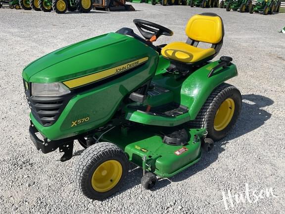 Image of John Deere X570 equipment image 1