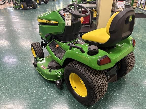 Image of John Deere X570 equipment image 4