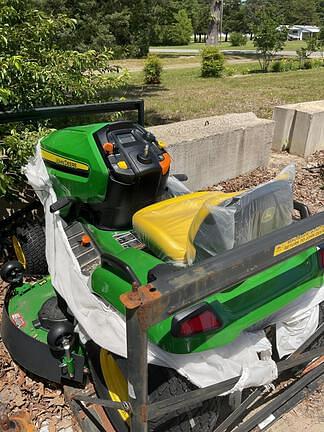 Image of John Deere X570 Image 0