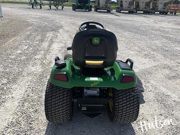 Image of John Deere X570 equipment image 3