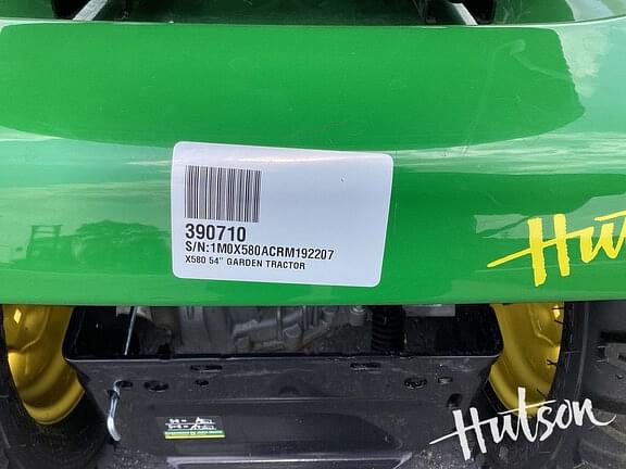 Image of John Deere X580 equipment image 1