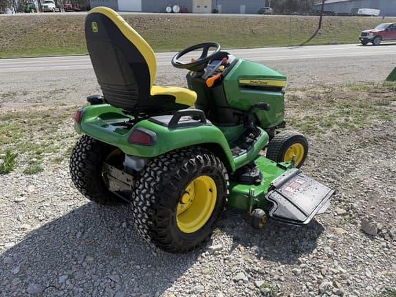 Image of John Deere X580 equipment image 4