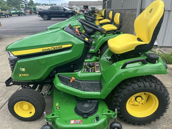 Image of John Deere X580 Primary image