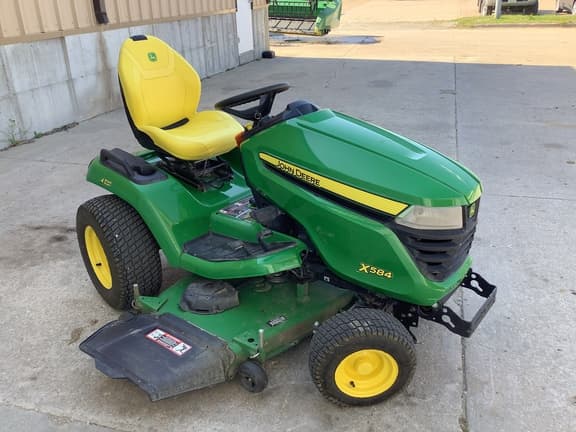 Image of John Deere X584 equipment image 2