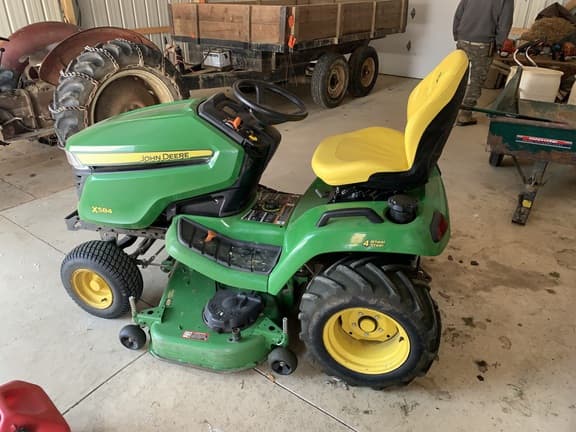 Image of John Deere X584 equipment image 3