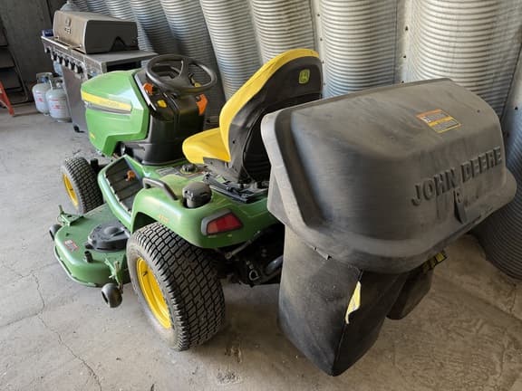 Image of John Deere X584 equipment image 1