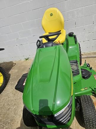 Image of John Deere X590 Image 1