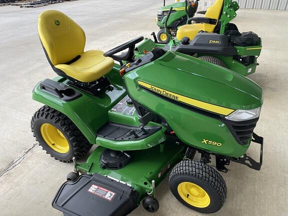 Image of John Deere X590 equipment image 1