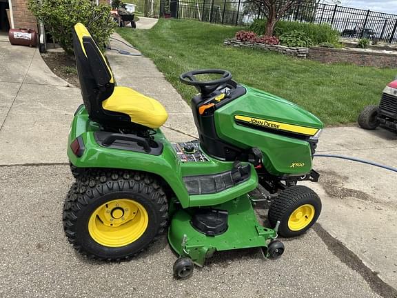 Image of John Deere X590 equipment image 2
