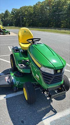 Image of John Deere X590 equipment image 3