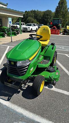 Image of John Deere X590 equipment image 2