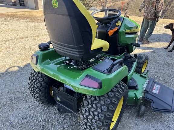 Image of John Deere X590 equipment image 3