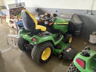 Image of John Deere X590 equipment image 1
