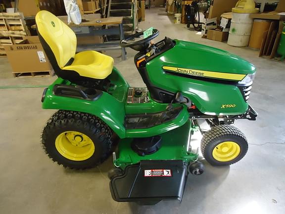 Image of John Deere X590 equipment image 1