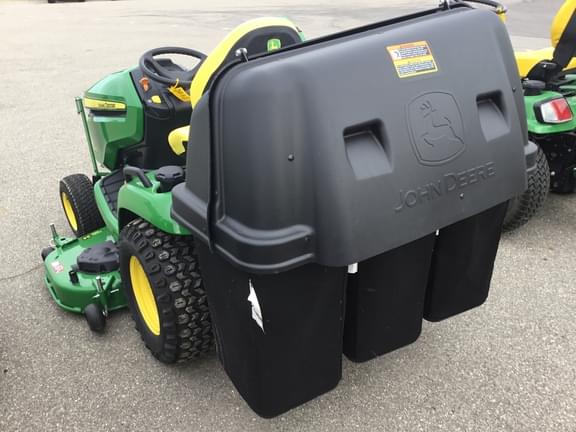 Image of John Deere X590 equipment image 4