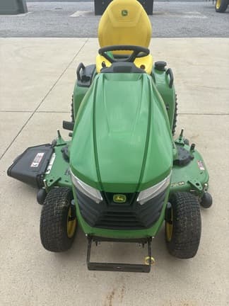Image of John Deere X590 equipment image 1