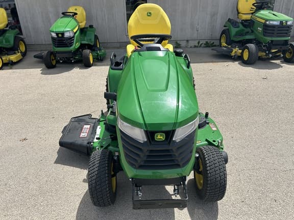 Image of John Deere X590 equipment image 1