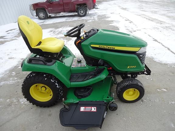 Image of John Deere X590 Primary image