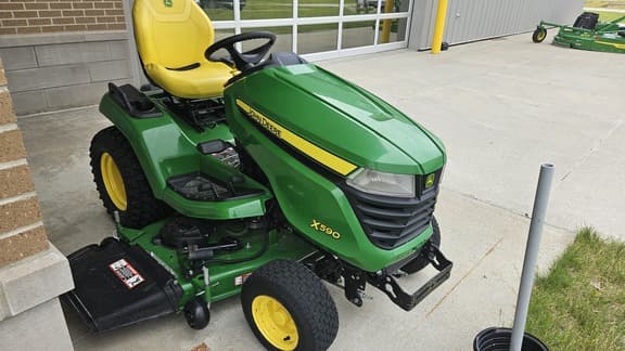 Image of John Deere X590 equipment image 1