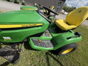 Image of John Deere X590 equipment image 2