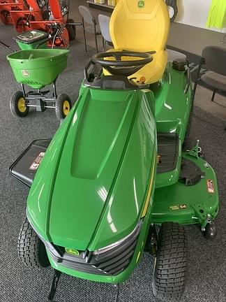 Image of John Deere X590 equipment image 2