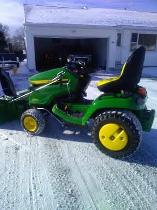 Image of John Deere X590 equipment image 2
