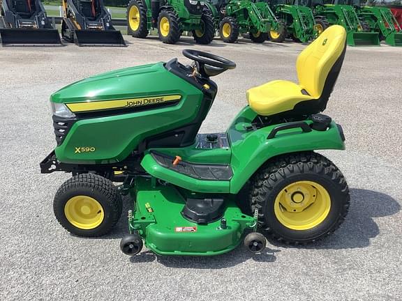 Image of John Deere X590 equipment image 2