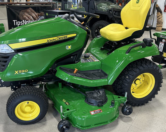 2024 John Deere X590 Equipment Image0