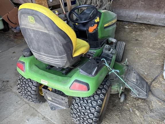 Image of John Deere X590 equipment image 4