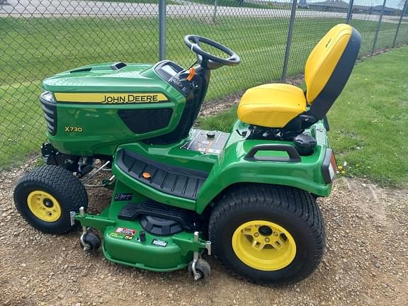 Image of John Deere X730 Primary image